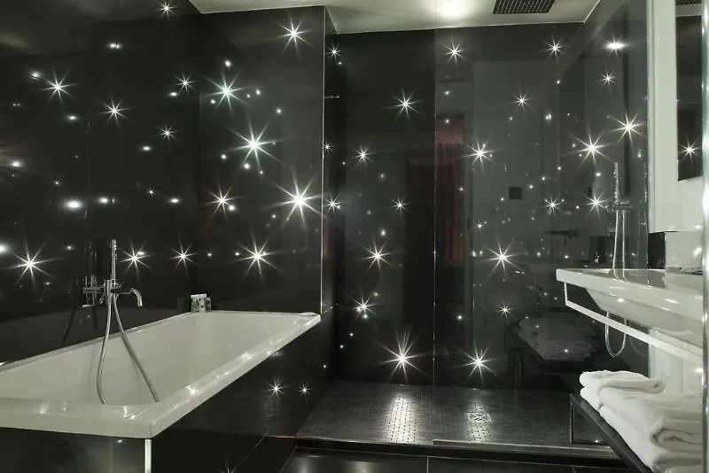 Sejour Beaubourg Hotel Paris France